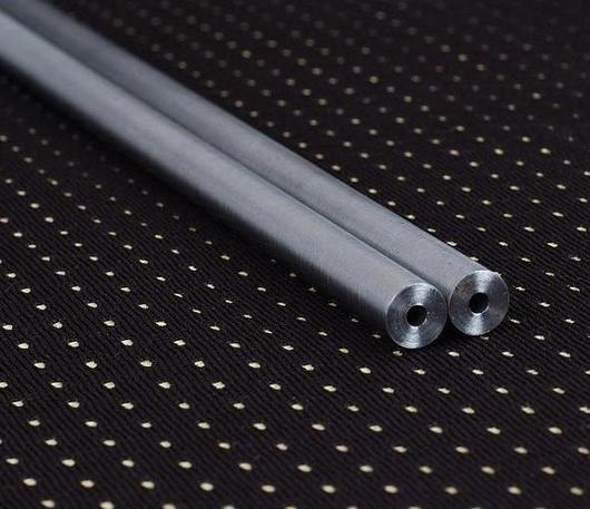 奕飞钢材专业生产和销售精密管,光亮管,精轧管和冷轧管